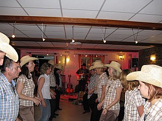 17.05 Soiree au feu de bois 1.jpg